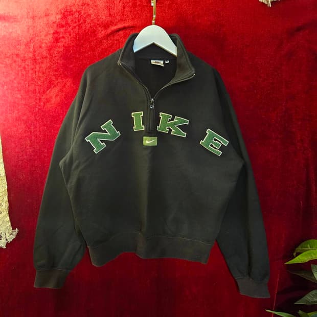 나이키(Nike) 90's 올드스쿨 빈티지 하프

집업 숏 맨투맨