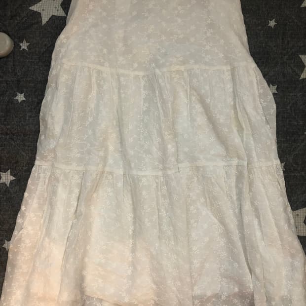 모리걸 화이트 롱스커트