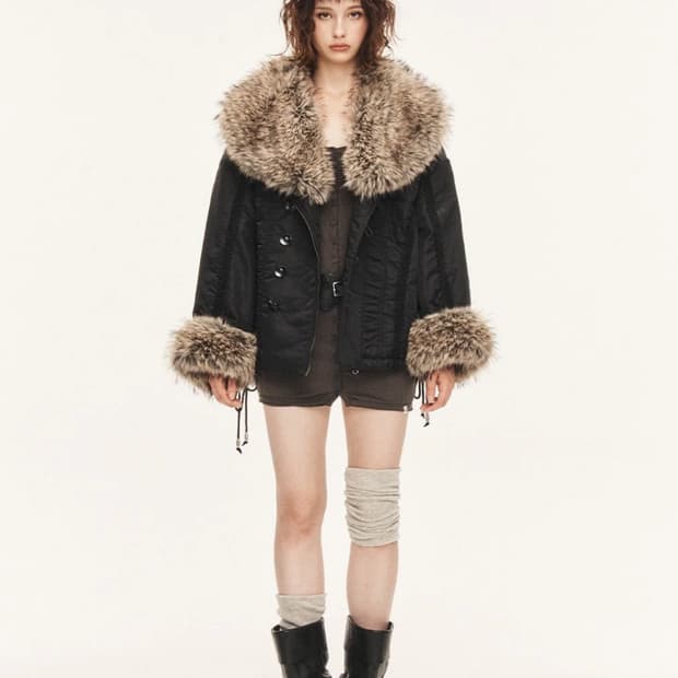 새 상품 쓰리타임즈 허그 퍼 자켓