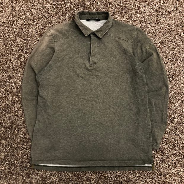 아크테릭스 캡티브 폴로 롱슬리브