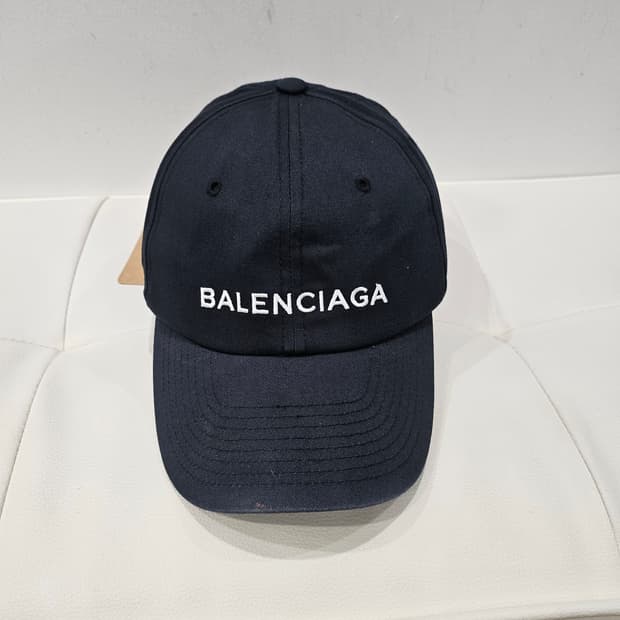 발렌시아가 볼캡