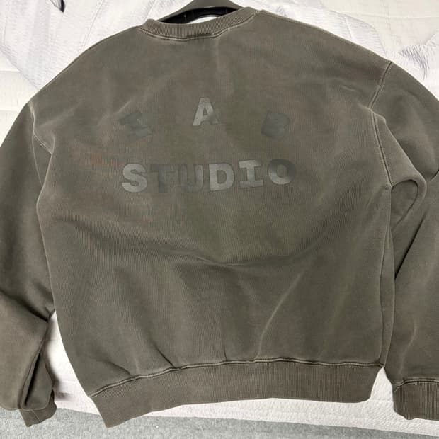 아이앱스튜디오 피그먼트 맨투맨