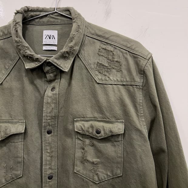 자라 릴렉스핏 데미지 스냅버튼 코튼 자켓