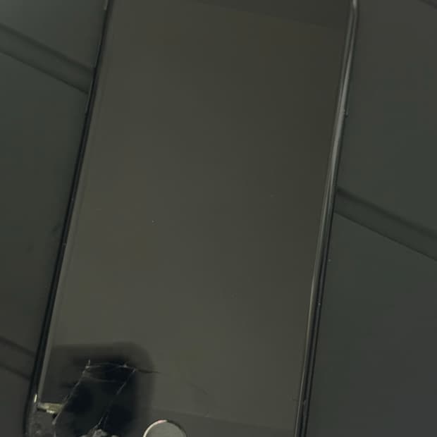 아이폰 7 매트블랙 블랙 32기가 