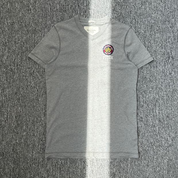 아베크롬비 패치 로고 반팔티셔츠