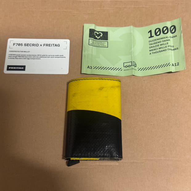 프라이탁 시크리드 블랙 옐로우