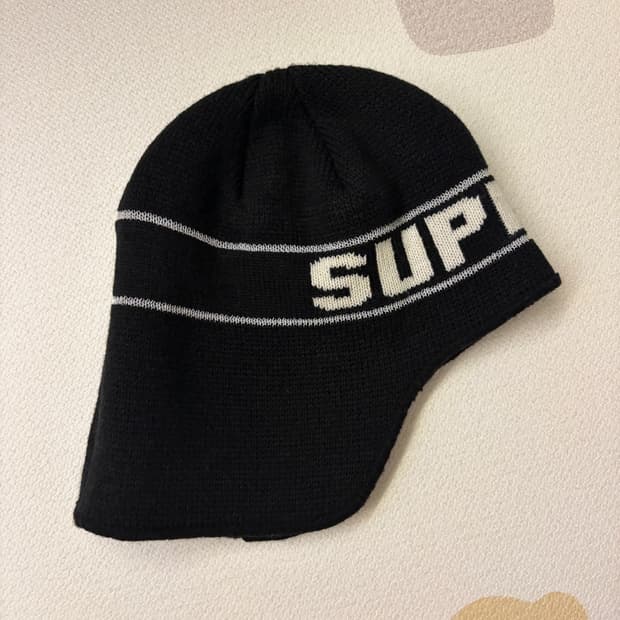 슈프림 이어플랩 비니23fw