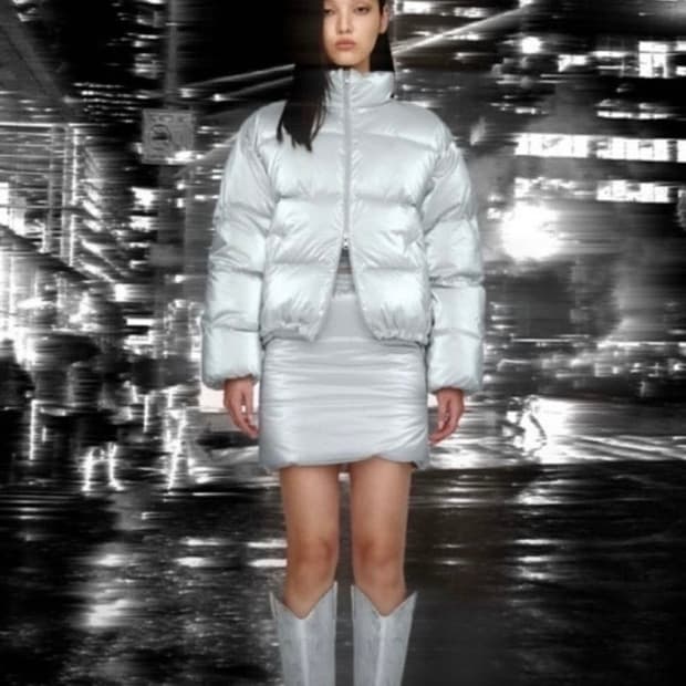 NACHE REVERSIBLE PADDING SILVER