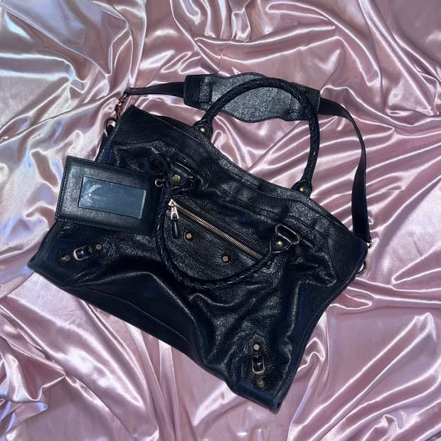 Balenciaga 발렌시아가 모터백 시티백 블랙