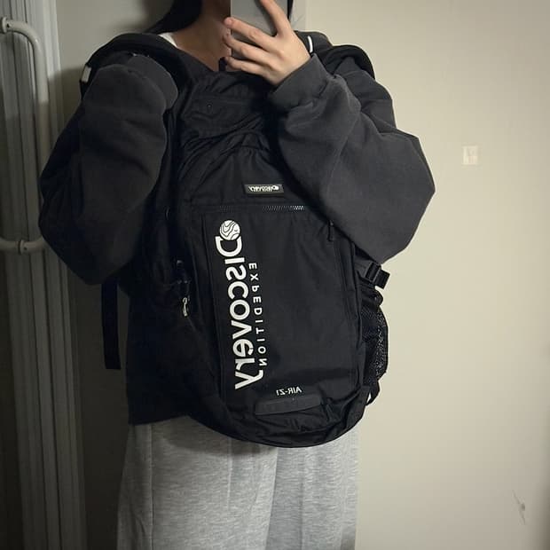 디스커버리 백팩
