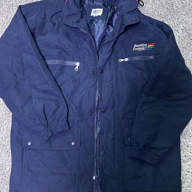 일본판 베네통 바람막이 후드자켓 사이즈 105~110