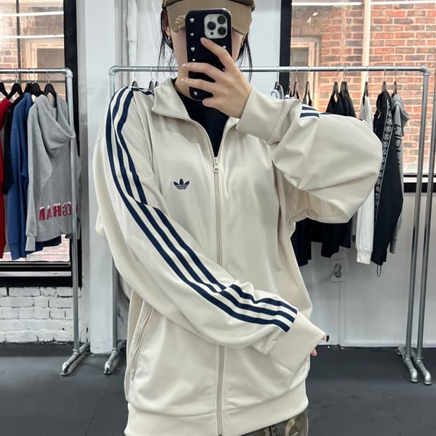 아디다스 파이어버드 아이보리 네이비 져지