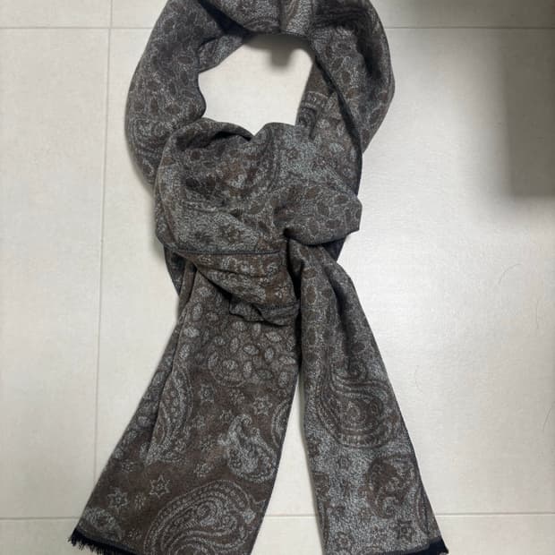 페이즐리 패턴 머플러