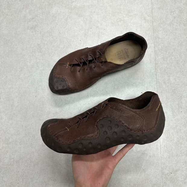 빈티지 클락스 모쓰리 