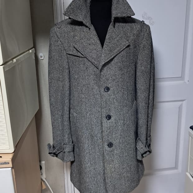 트래드클럽 남성 헤링본 모100% 코트 95