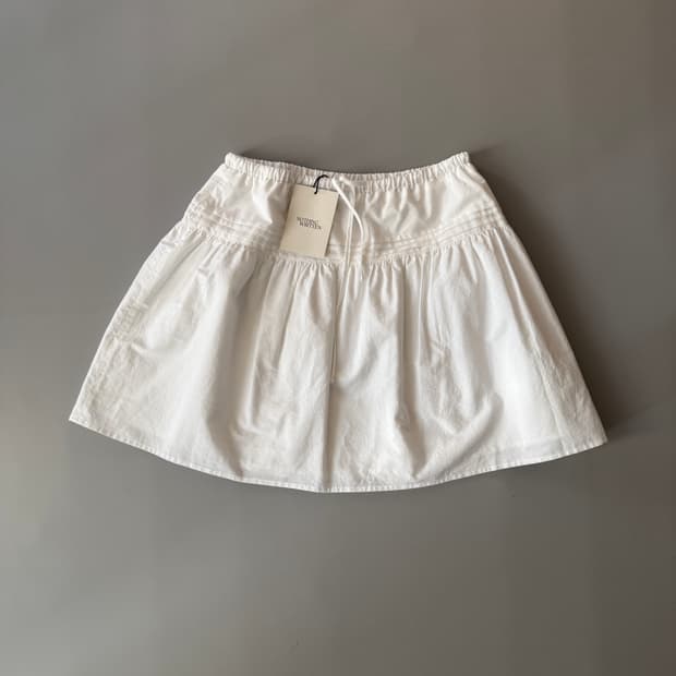 낫띵리튼 스커트 새상품