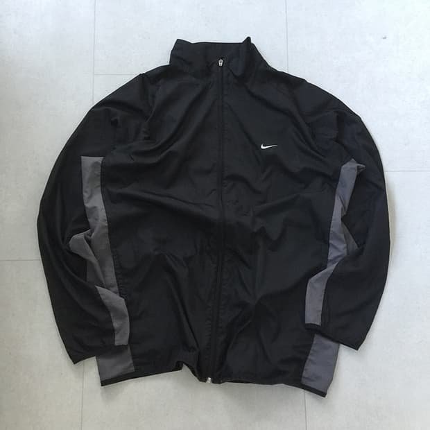 Man Nike Windbreaker 105