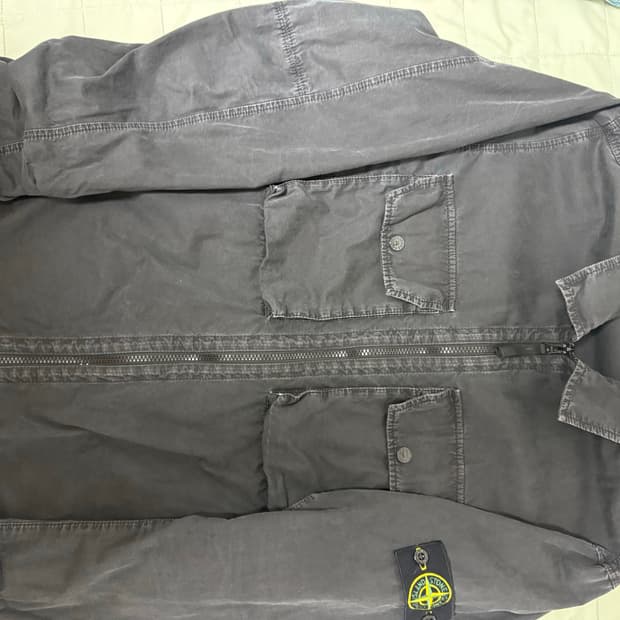 스톤 아일랜드 113WN 올드이펙트 오버셔츠 블랙 - 21FW