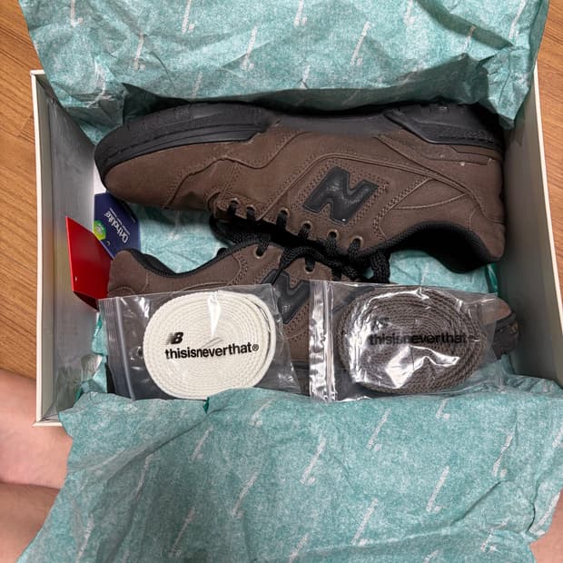 디스이즈네버댓 뉴발란스 550