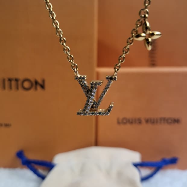 [새상품급/풀구성] 루이비통 LV 아이코닉 목걸이 