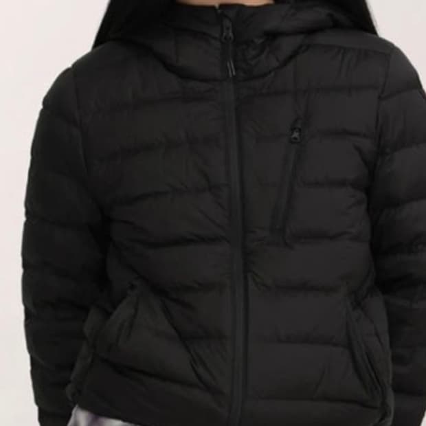 무신사스탠다드 경량패딩 우먼