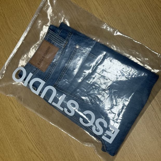 ESC STUDIO 부츠컷바지 3