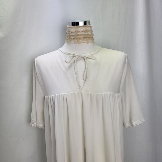 B급 빈티지 바닐라 크림 슬립 맥시 나이트 파자마