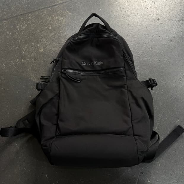 캘빈클라인 백팩