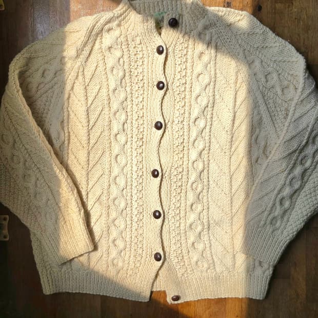 HANDMADE IN IRELAND 핸드메이드 니트 아일랜드