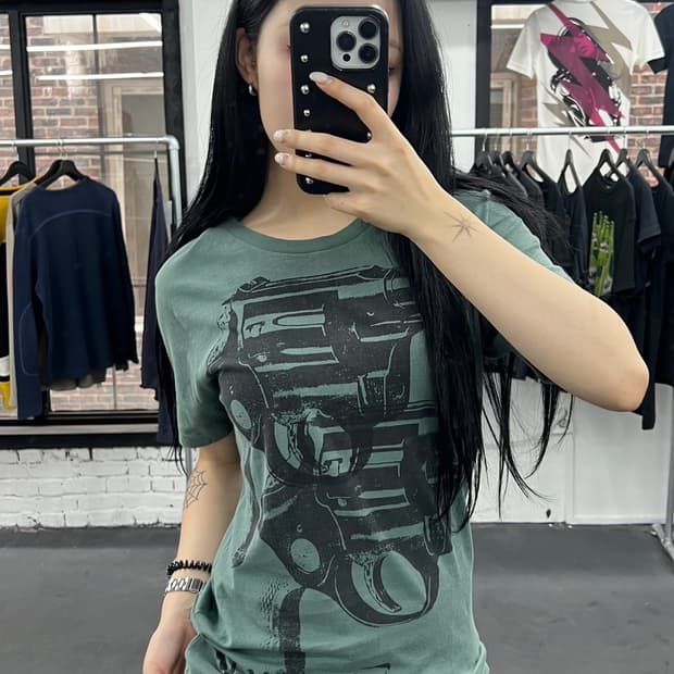 히스테릭 글래머 리볼버 티셔츠