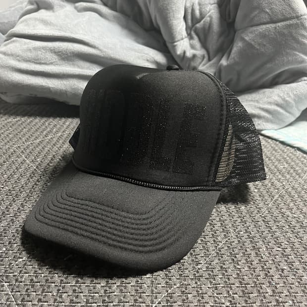 안토니 리들 antony riddle 트러커 캡