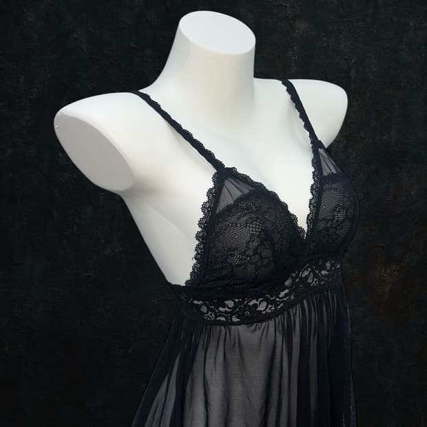 black see-through lace sleeve