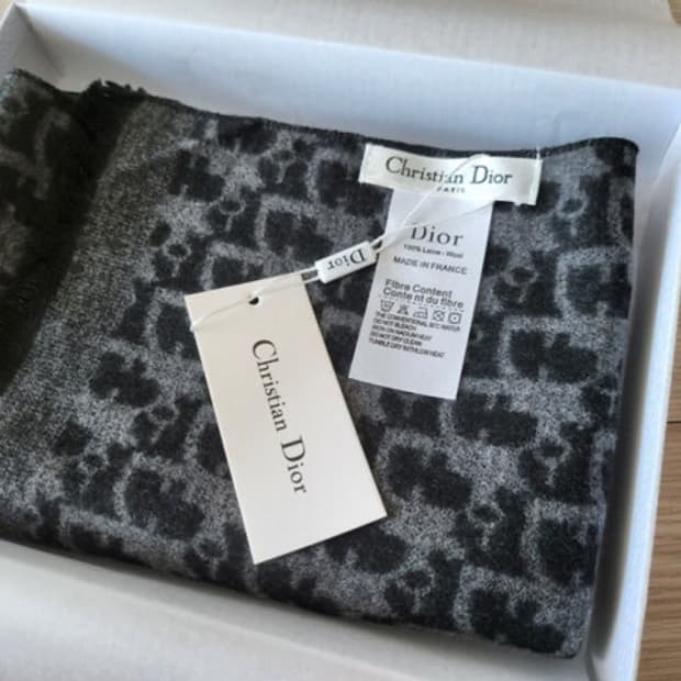 디올 캐시미어 오블리크 머플러 새상품