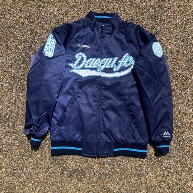 마제스틱X포워드 19FW 바시티 자켓