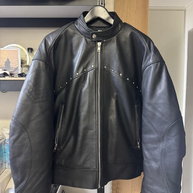 선데이오프클럽 소가죽 레더 자켓 봄버 Sundayoffclub