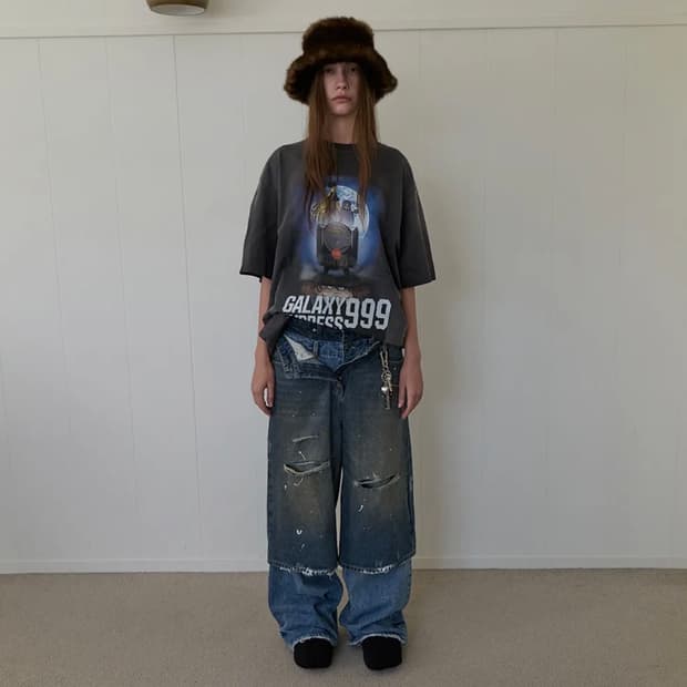 LCDC GALAXY EXPRESS 999 오버사이브 티 그레이