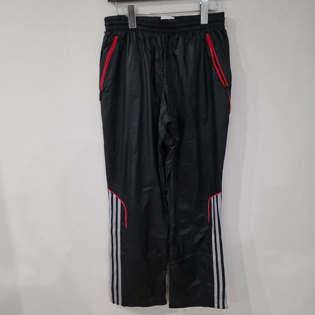 아디다스 우븐 트레이닝 바지 블랙/레드 095
