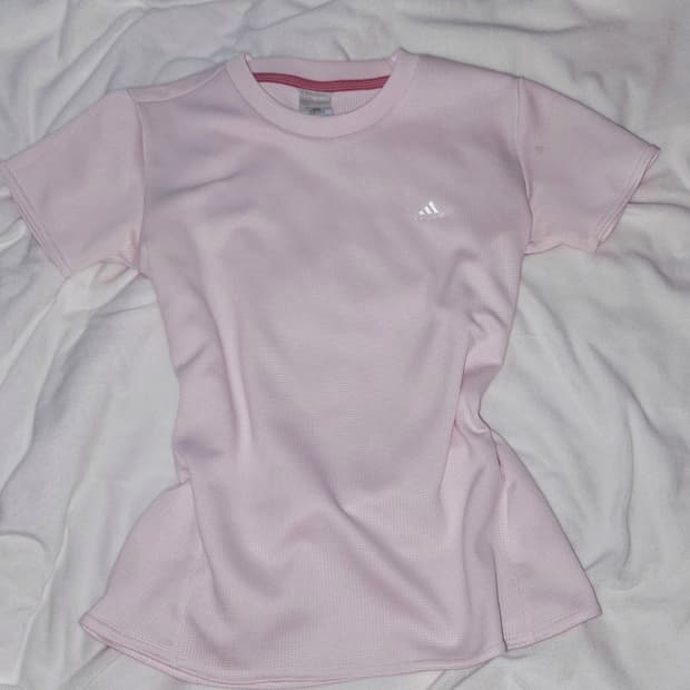 아디다스 딸기우유 핑크 반팔 stc진리