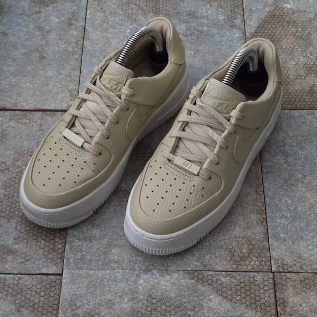 (225)나이키 에어포스 1 세이지 로우 2 데저트 오어