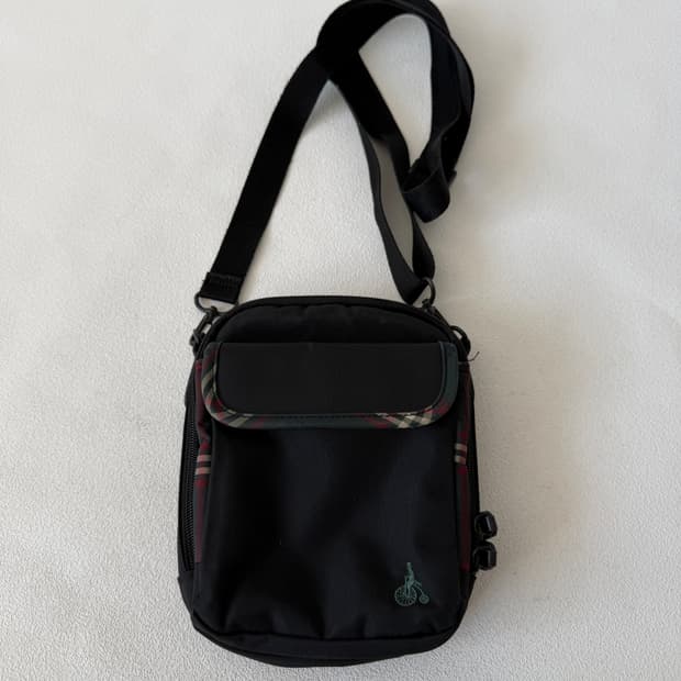 올드 빈폴(Bean pole) 미니 크로스백