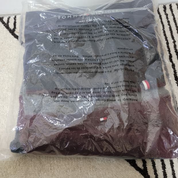 타미힐피거 브러쉬드 컬러 블록 니트 넥 머플러 스카프 목도리 세트 새상품