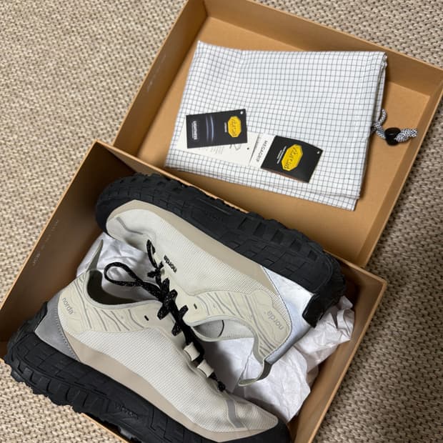 노다(norda) 001 265 신더컬러 팝니다