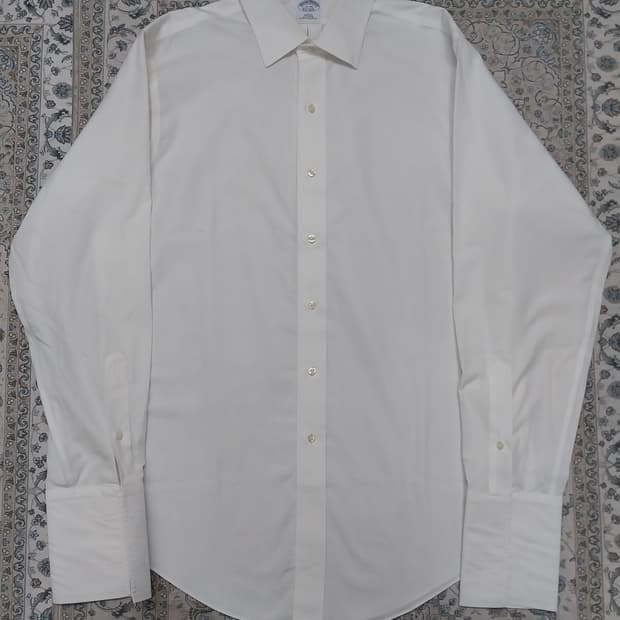 브룩스브라더스 화이트 드레스 셔츠 (105-107)