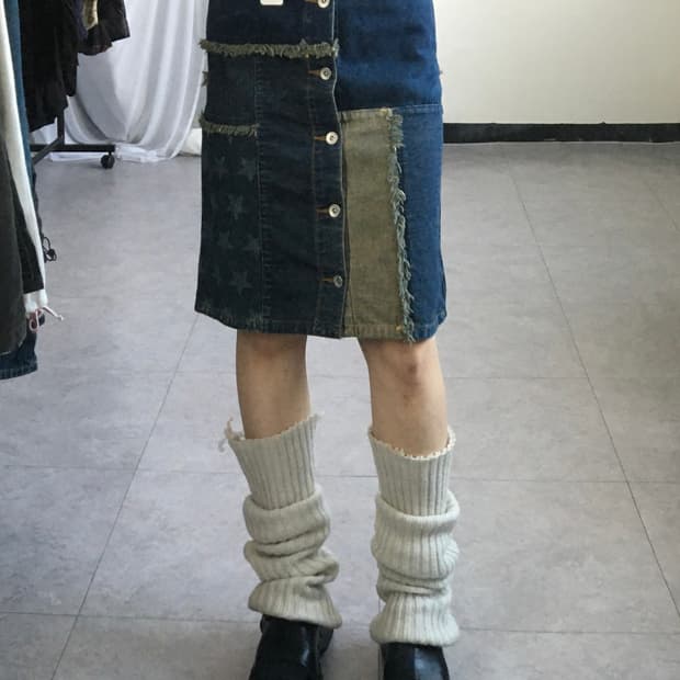 Patch point denim midi skirt