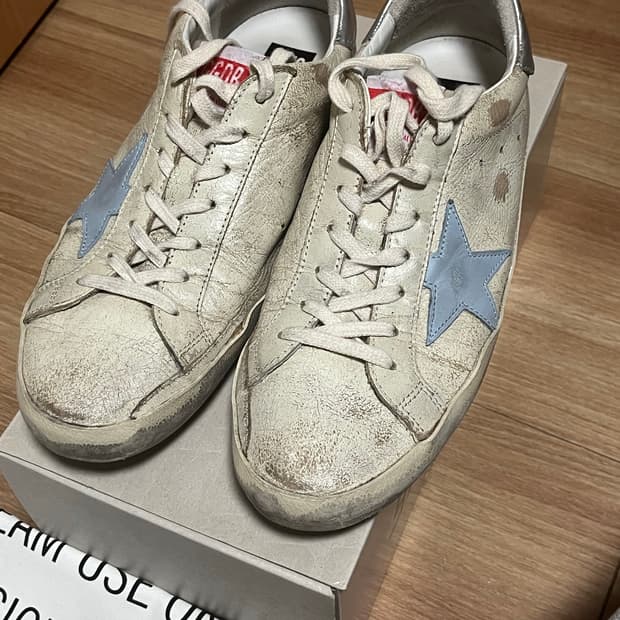 골든구스 슈퍼스타 280 판매합니다.