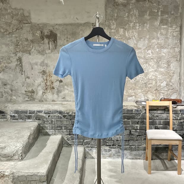 헬무트랭 스카이 블루 스트링 골지 하프 니트