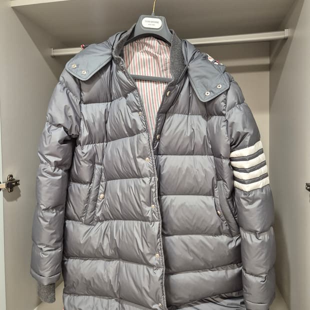 톰브라운 롱패딩 4사이즈