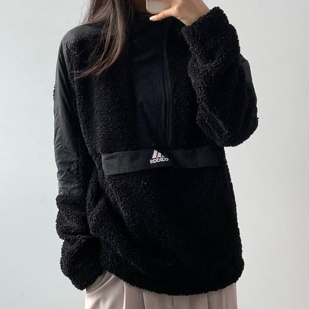 아디다스 반집업 후리스