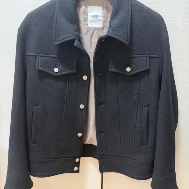 벨리에 울 트러커 자켓 m사이즈