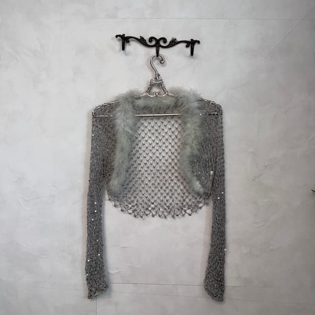 Gray fur trimming spangled net bolero cd
